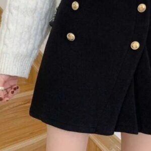Juicy Couture Button Pleated Mini Black Skirt Size 6 NWOT